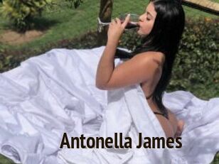 Antonella_James