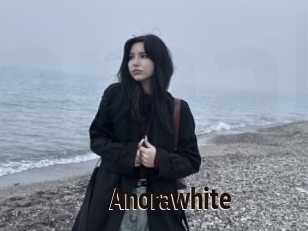 Anorawhite