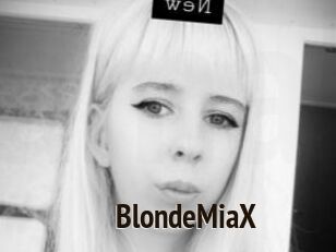 BlondeMiaX