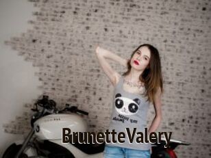 BrunetteValery