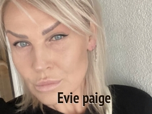 Evie_paige