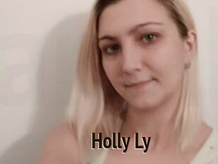 Holly_Ly