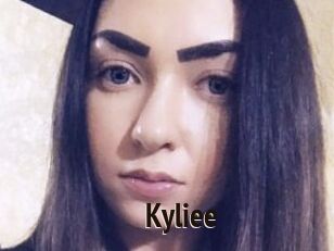 Kyliee_