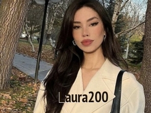 Laura200