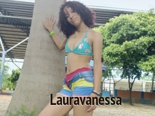 Lauravanessa