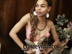 Lunaevidance