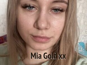 Mia_Gold_xx