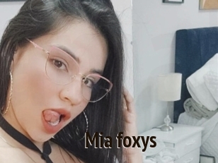 Mia_foxys