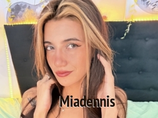 Miadennis