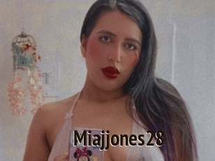 Miajjones28