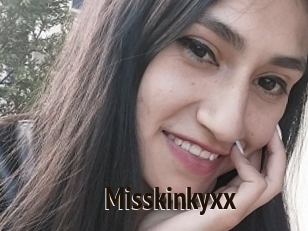 Misskinkyxx