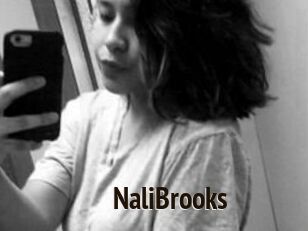 Nali_Brooks