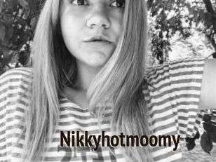 Nikkyhotmoomy