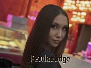 Petulabodge