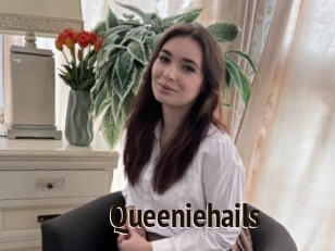 Queeniehails