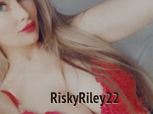 RiskyRiley22