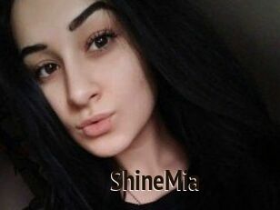 ShineMia