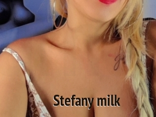 Stefany_milk