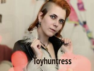 Toyhuntress