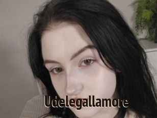 Udelegallamore