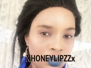 XHONEYLIPZZx